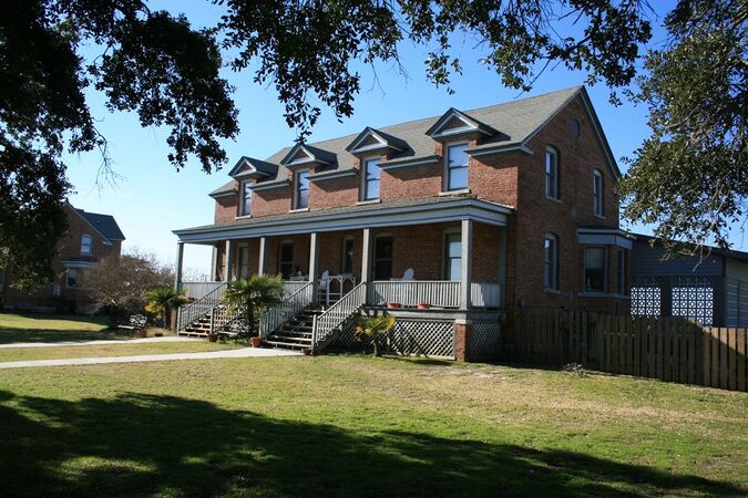Double Officers Quarters